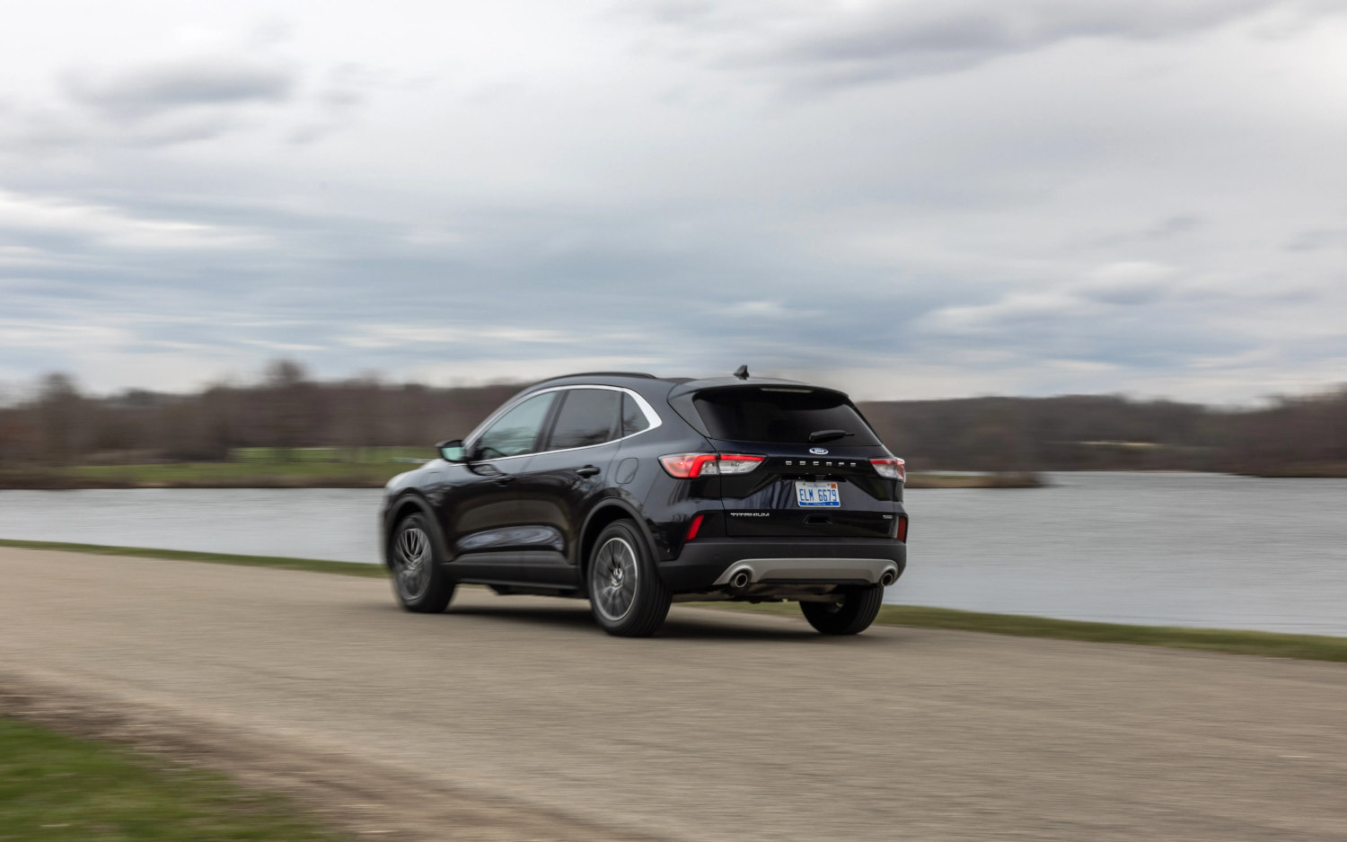 Ford Escape Titanium plugin hybrid 2021 SUV Drive